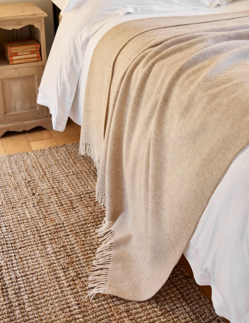 Herringbone Shetland Pure New Wool Throw in Natural - Image 2