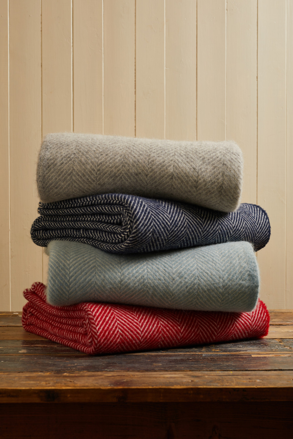 Pure New Wool Fishbone Throw in Silver Grey