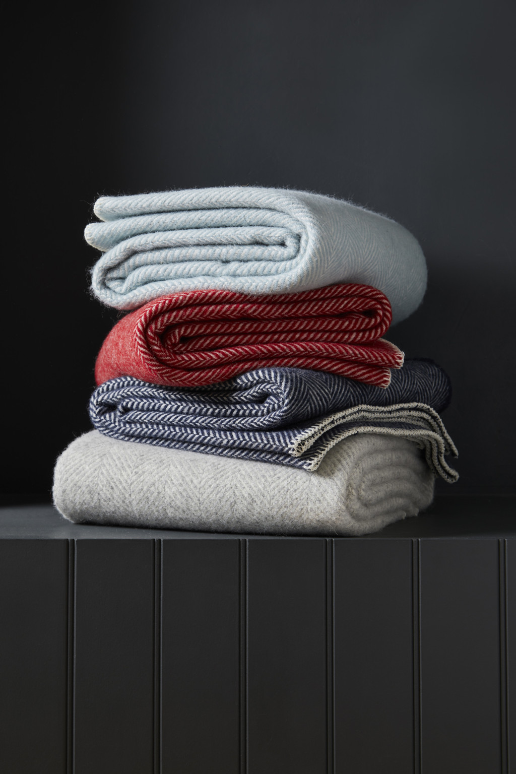 Pure New Wool Fishbone Throw in Silver Grey