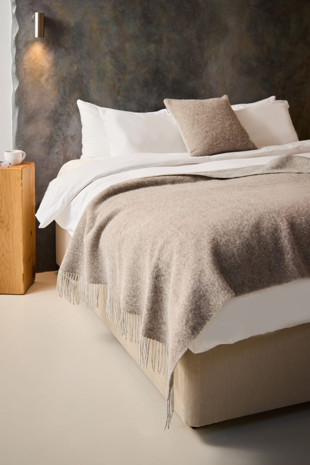 Pure New Wool Dartmoor Throw in Taupe