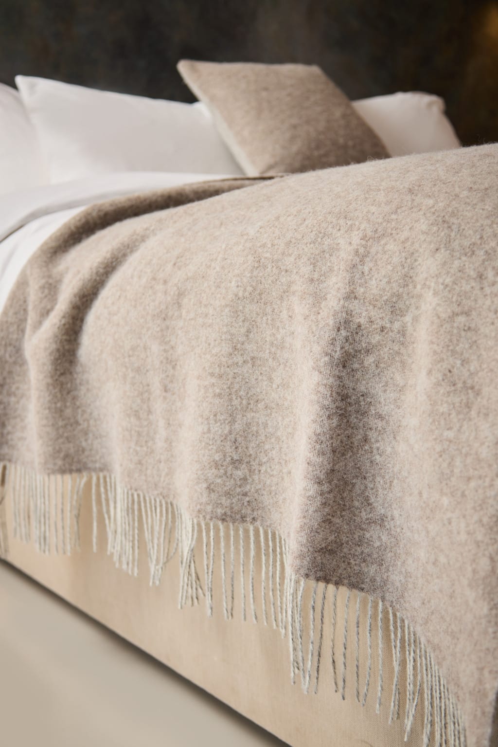 Pure New Wool Dartmoor Throw in Taupe