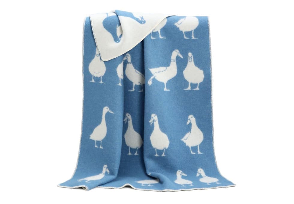 how to wash and clean wool blanket